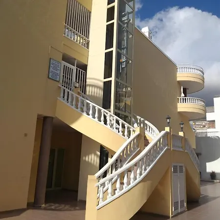Club La Mar * Puerto de Santiago (Tenerife)